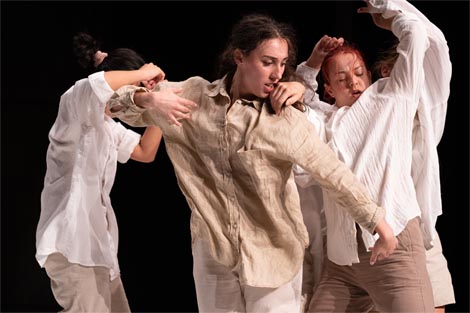 Zadarski plesni ansambl, HNK Zadar: 1518., kor. Matea Bilosnić, foto: Adrijana Vidić