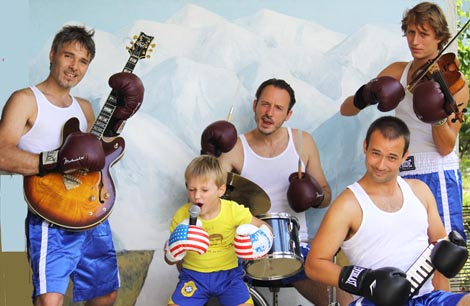 s probe za predstavu Zlatne rukavice