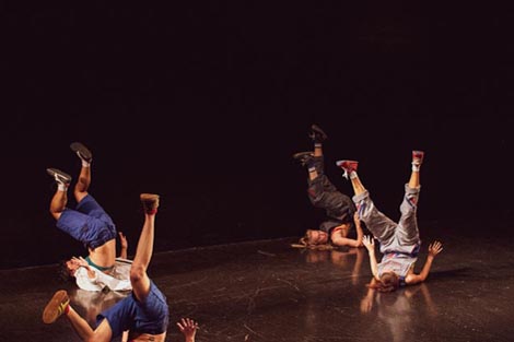 Umjetnička organizacija Škvadra, Zagreb: Bazen, kor. Ema Crnić, foto: Karla Kocić