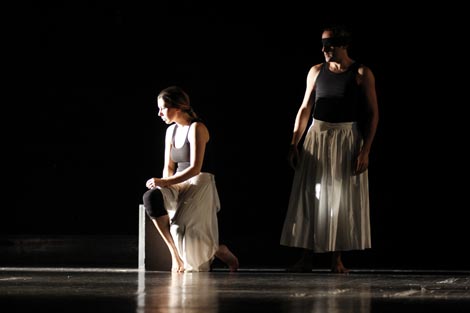 Kreativni laboratorij suvremenog kazališta KRILA; Rijeka: Carte blanche, kor. i red. Ivana Peranić