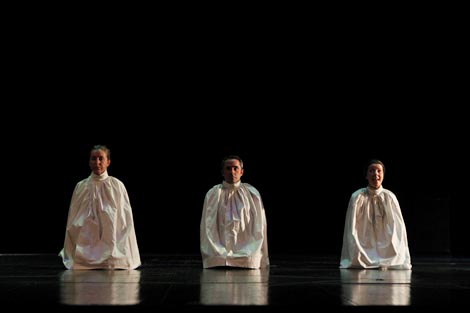 Kreativni laboratorij suvremenog kazališta KRILA; Rijeka: kor. i red. Ivana Peranić