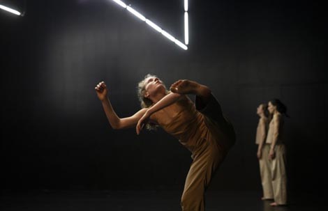 Studio za suvremeni ples, Zagreb, Zavod Mirabelka, Ljubljana, Zagrebački plesni centar: Conversation Pieces, kor. Magdalena Reiter