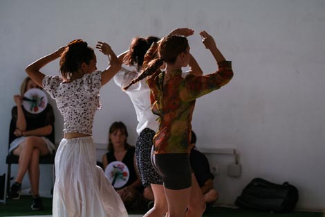 UPPU PULS, Zagreb: Da nam padne rosna kiša, koncept i koreografija Mia Štark