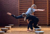 Škola suvremenog plesa Ane Maletić, Zagreb: Fight Bright, kor. Milan Tomášik