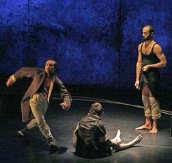 Dame de Pic, Bruxelles, Belgija, Humus vertebra, kor. Karine Ponties