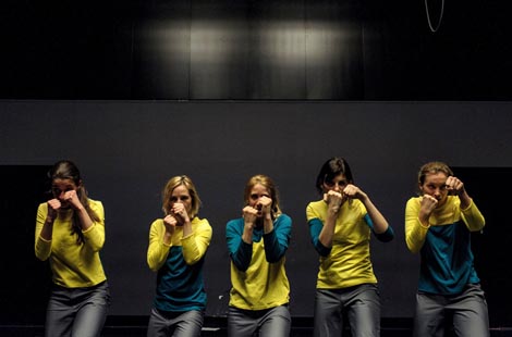 I plesačice ubijaju, zar ne?, kor. Rajko Pavlić