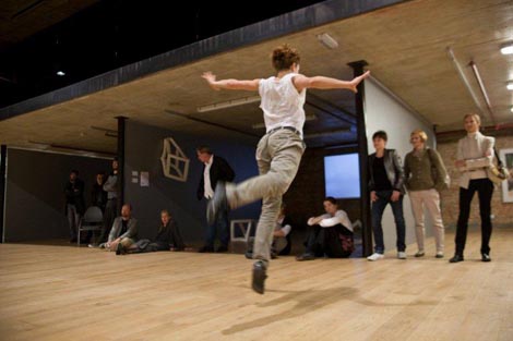 Jukebox, kor. Ksenija Zec i Saša Božić, Kuća Lauba, Zagreb