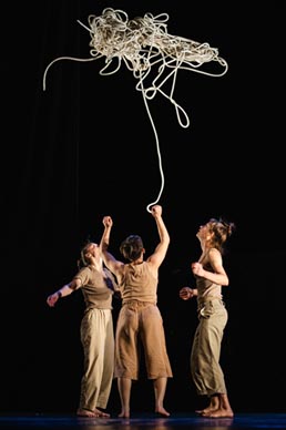 Cirkus Kolektiv: Konstrukt, autorica Dora Komenda, foto: d.alisauskas