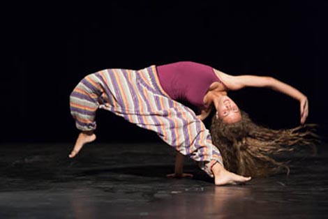 Living Free, kor. Tea Kulaš, foto: Srđan Babić