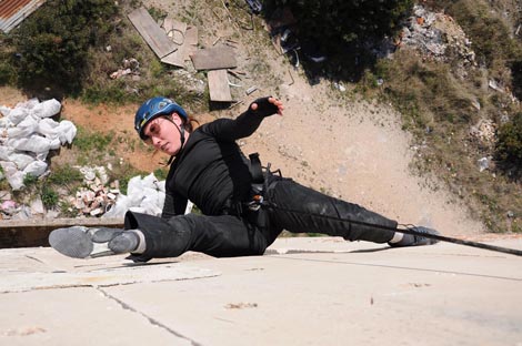 Prostor rada Marije Scekic od 2013. do 2018. - bivša vojarna Šepurine kraj Zadra, sada najveće ilegalno odlagalište glomaznog smeća u Zadarskoj županiji