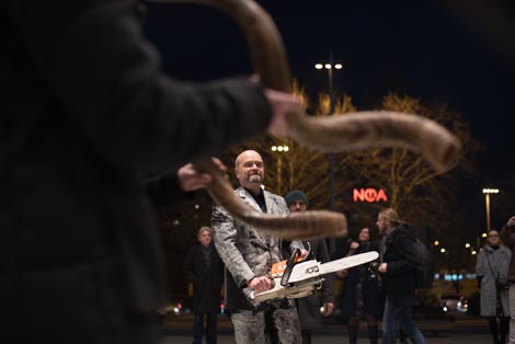 Glazbeni performans Posvećenje proljeća, autor Ivan Mesek