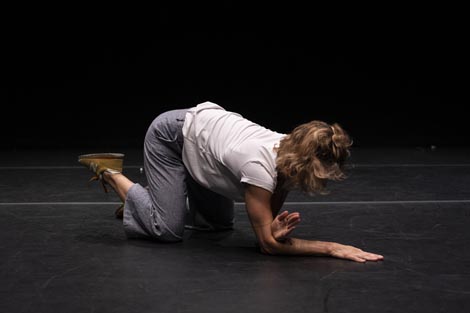 Moja Babusja ne poznaje izraz biopower, Nastasja Štefanić Kralj i Matija Kralj Štefanić, Zagrebački plesni centar, foto: Neven Petrović