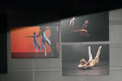 Fotografije na izložbi Motion Square / Kvadrat pokreta Nevena Petrovića