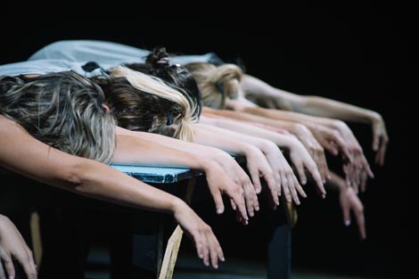 Plesna udruga Tiramola, Split: Niz zečju rupu, autorica Lucija Zalović, foto: Darko Škrobonja