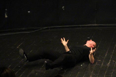 Janine Durning, adaptacija sola No Time to Fly Deborah Hay, foto: Tara Ivanišević