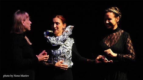 Zadarski plesni ansambl: Noći …koreofrenija, kor. Sanja Petrovski, foto: © Nenad Marčev