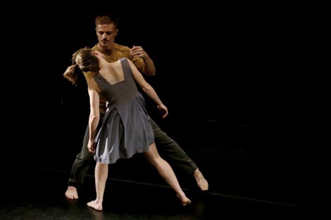 Domino, Zagreb: Odjednom odasvuda, koncept Bruno Isaković i Mia Zalukar