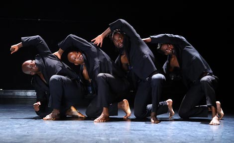 Omma, kor. Josef Nadj