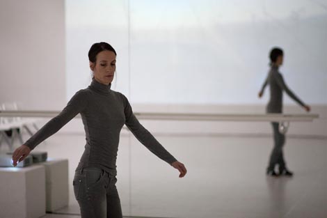 Paces, koncept i koreografija: Petra Zanki & Britta Wirthmüller, foto: Damir Žižić