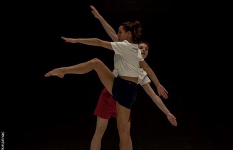 Plesna demokracija, kor. Jasna Čižmek Tarbuk