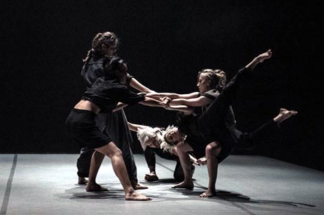 Zagrebački plesni ansambl: Revel Revel, kor. Roser López Espinosa