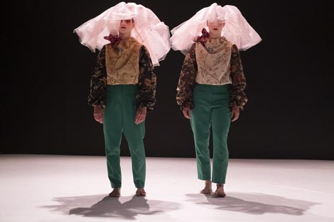 Salto animato, kor. Filipa Bavčević, Nastasja Štefanić, Jovana Zelenović