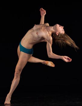 Daniel Léveillé danse, Montréal, Kanada, Solitudes Solo, kor. i red. Daniel Léveillé, foto: © Denis Farley