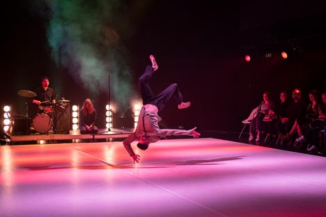 Liberdance, Zagreb: Štimung, autor Rajko Pavlić