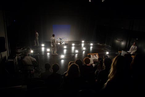 BADco., Zagreb: Stranac, red. Goran Sergej Pristaš, tekst Goran Ferčec