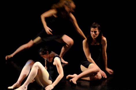 Plesni centar Puls, Zagreb: Tijela bez, Ana-Maria Bogdanović i Marina Petković Liker