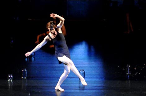 Plesni centar Puls, Zagreb: Tijela bez, Ana-Maria Bogdanović i Marina Petković Liker