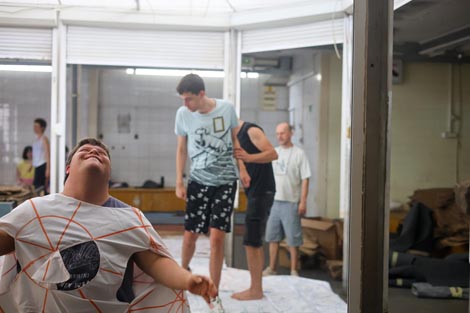 Hrvatsko narodno kazalište Ivana pl. Zajca (Rijeka), Udruga Domino (Zagreb), Udruga za sindrom Down – Rijeka 21: TO=TO, Peti ansambl i CO2...par umjetnika, foto: Milica Czerny Urban