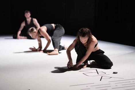 Krakow Dance Theatre: Treatise, kor. Milan Tomášik