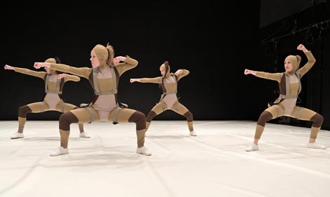 Studio za suvremeni ples, Zagreb: Žohari, red. Mario Kovač, kor. Branko Banković, foto: Nina Đurđević